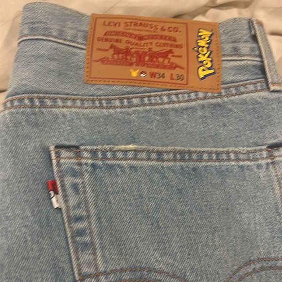 Levi’s Pokémon Jeans rare - Picture 5 of 5